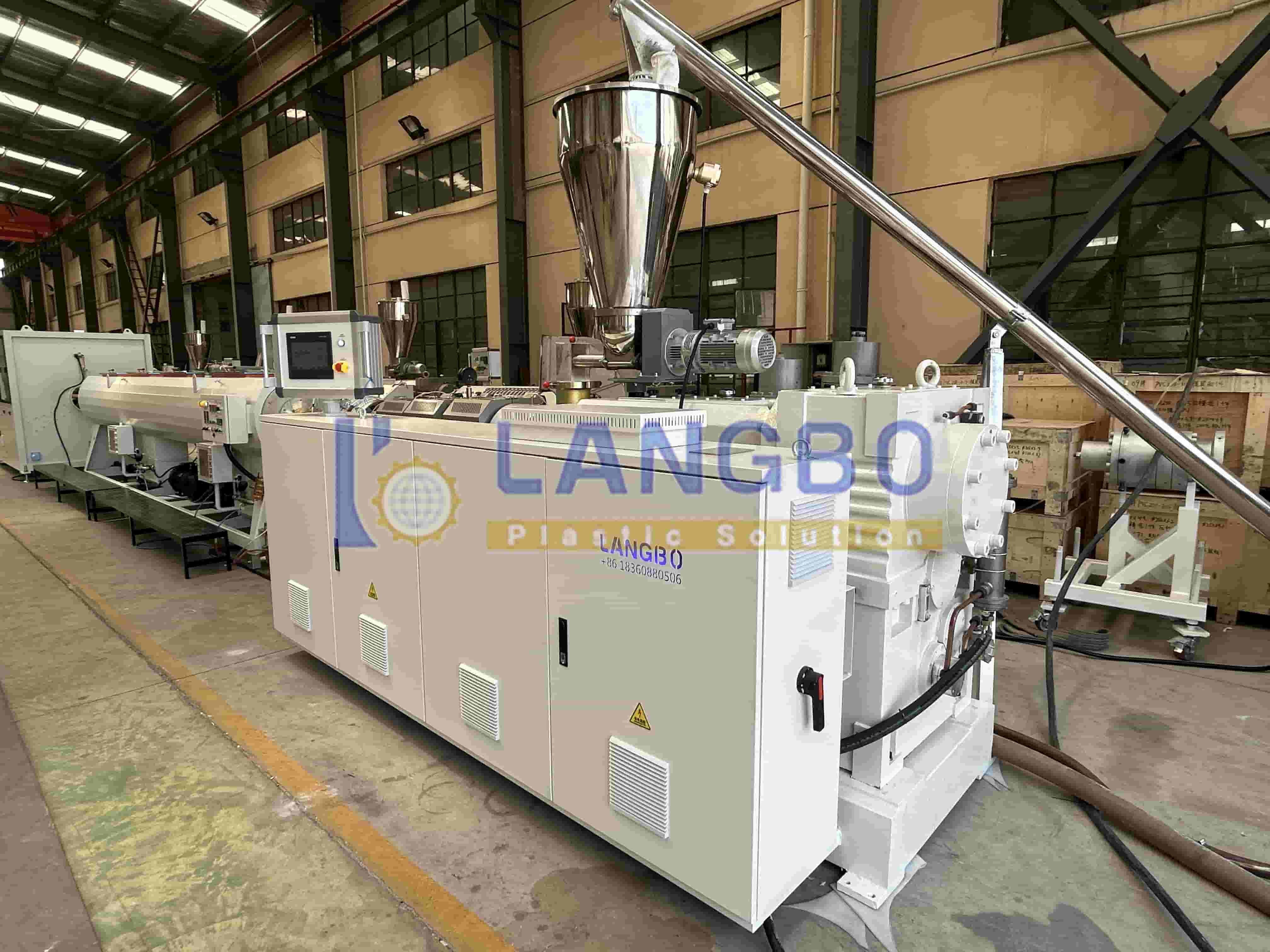 último caso de la compañía sobre Línea de extrusión de tuberías de PVC de 90 ‰ 315 mm para la fabricación de tuberías de infraestructura en Túnez