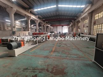 Zhangjiagang Langbo Machinery Co. Ltd. línea de producción de fábrica