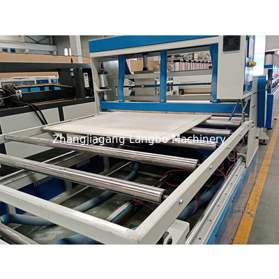 línea máquina 3phase de la protuberancia del tablero de la espuma del PVC 380V de la producción a prueba de humedad