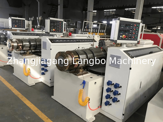 capacidad del extrusor 80/156 plástico del tornillo del gemelo 55KWConical alta