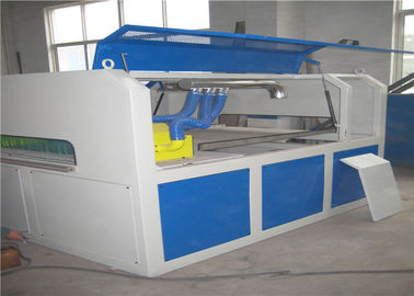 Hoja automática del PVC que hace la máquina, cadena de producción del PVC del panel del hueco del poder 55KW