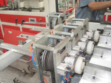 El PVC del artículo cuatro instala tubos tornillo del doble de la capacidad de fabricación 250KG/H/350KG/H de la máquina