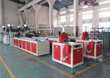 Máquina de extrusión de perfiles de PVC de alta velocidad para paneles de techo Placas de plástico