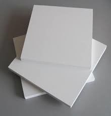 Línea de producción de paneles de pared de PVC para perfiles y extrusiones de plástico de madera de PVC de ahorro de energía