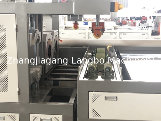 El suministro de agua eléctrico automático de plástico de PVC para la fabricación de tuberías de extrusión