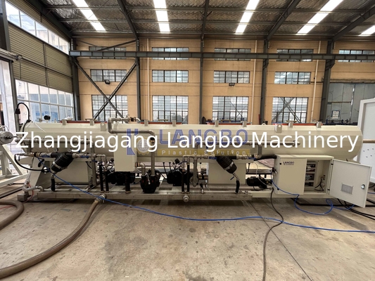 Máquina para la fabricación de tuberías de pantalla de agua Máquina de ranura de tuberías de plástico Máquina de tuberías de PVC Máquina de perforación de tuberías de PVC Máquina de producción de tuberías