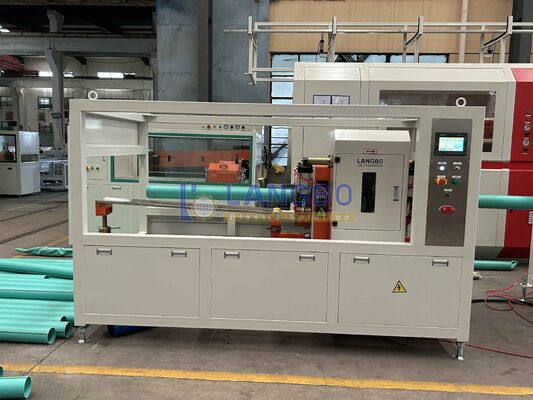 Línea de producción de extrusora de tubería de PVC personalizable para conductos de riego agrícola, contactor  o SCHNIDER