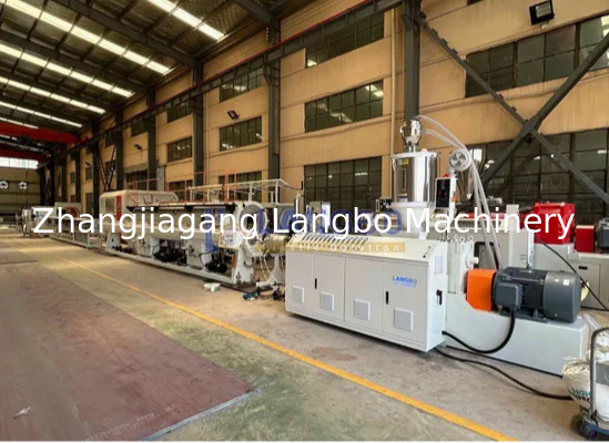 Línea de extrusión de tubos de plástico de múltiples capas Línea de producción de tubos de alta velocidad de HDPE PE