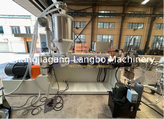 Línea de extrusión de tubos de plástico avanzado personalizada para la producción de tubos de HDPE