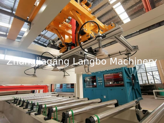 Línea de extrusión de perfiles de PVC para ventanas Máquina de extrusión Máquina de extrusión Línea de producción de paneles de techo de PVC de 1200 mm con máquina de manipulación automática