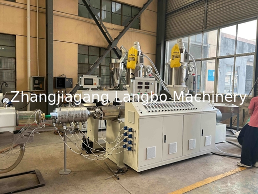 Línea de producción de extrusión de tubería de conducto eléctrico de agua de plástico PPR / Máquina para fabricar tubería corrugada de pared simple PPR