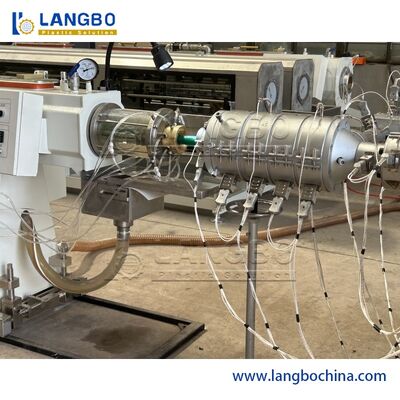 Sola línea automática de la protuberancia del tubo del tornillo PPR con el bajo consumo de energía