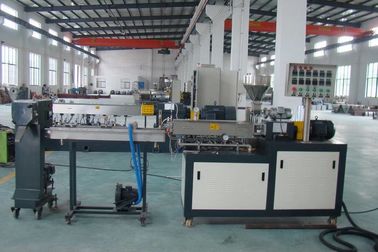 Cadena de producción del tubo de PPR PE, equipo plástico completamente automático de la protuberancia