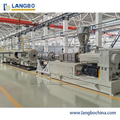 línea de la protuberancia del tubo del PVC de la capacidad 150KG/High con polvo/Chip Free Cutting System