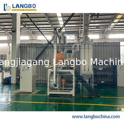 Máquina trituradora y pulverizadora de PVC plástico