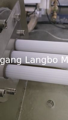 Máquina de extrusión de porta medios de filtro de alta velocidad de plástico HDPE Mbbr