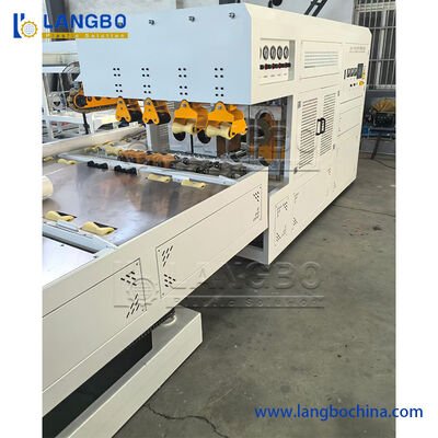 Máquina de agitar tubos de PVC de 16 a 50 mm con control de pantalla táctil y extrusora de tornillo único