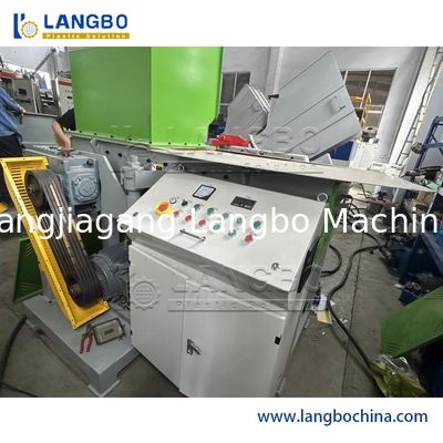 Máquina de trituración de tuberías de PVC de eje único de desechos metálicos de plástico PP/PE/HDPE/LDPE