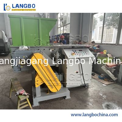 Máquina trituradora de botellas de PET de paletas de plástico industrial para reciclaje de neumáticos usados, paletas de madera y caucho