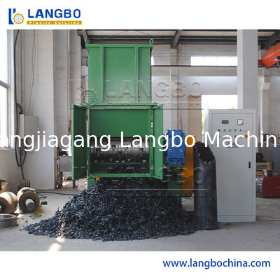 Línea de máquina de reciclaje trituradora/desmenuzadora de botellas PET para plástico residual de 500-2000 kg/hora