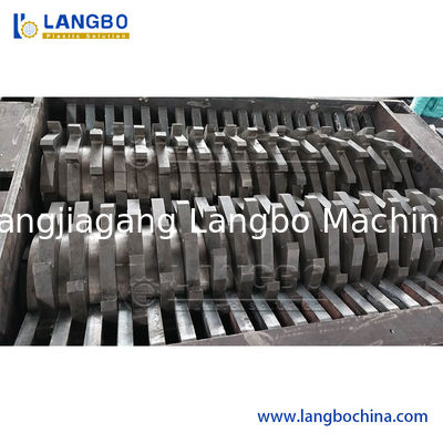 Las máquinas de trituración de plástico son las más utilizadas para la fabricación de plásticos.