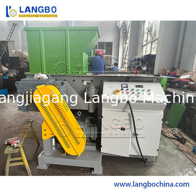 Las máquinas de trituración de residuos de plástico para mascotas