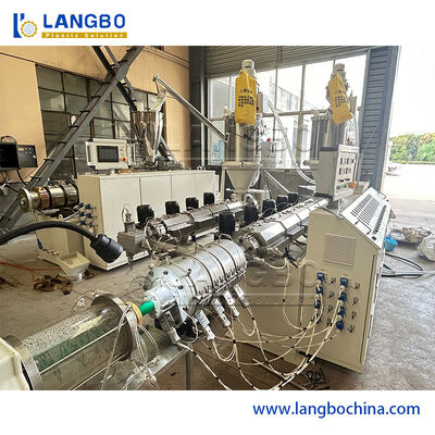 Línea de extrusión de tuberías PPR con salida de 180 kg/h, coextrusión de 3 capas y control PLC