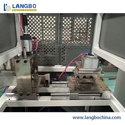 Extrusor de perfiles de PVC de 55 kW para extrusión de perfiles suave y precisa