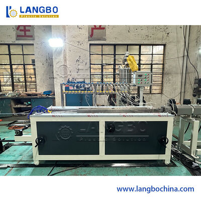 Extrusor de perfiles de PVC de 55 kW para extrusión de perfiles suave y precisa