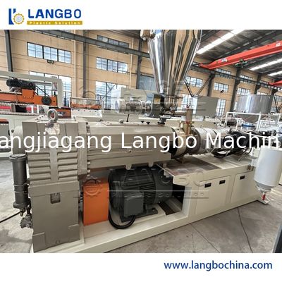 Plastico UPVC PVC techo canaleta cable trunking ventana puerta marco panel de pared panel hueco tablero de esquina perla WPC cubierta perfil de producción de extrusión máquina de fabricación