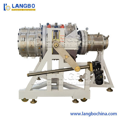 Cadena de producción plástica del tubo del PVC extrusor de tornillo gemelo cónico de la máquina