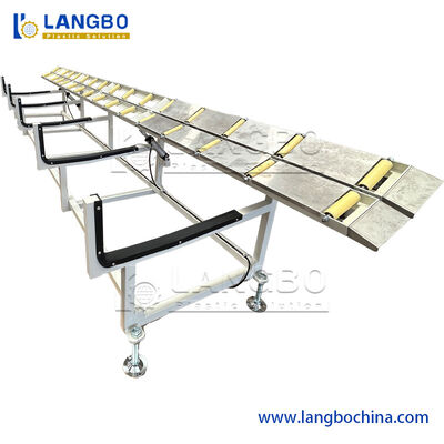 Extrusora de tuberías de PVC CPVC 75 - 250 mm Línea de producción de tuberías de plástico