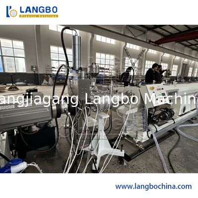 Línea de extrusión de tuberías PPR de coextrusión de 3 capas con capacidad de 350 kg/h y control PLC SIEMENS