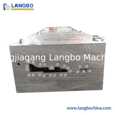 Tabla de base de pared de diseño de madera blanca tabla de faldas de PVC tabla de base de faldas de madera línea de banda decorativa de acero inoxidable línea de borde