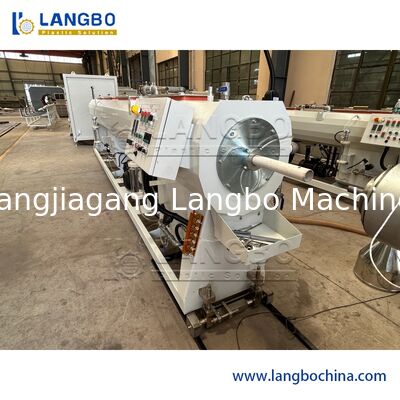 PVC alcantarillado de drenaje de plástico de tubería de cable de conducto de suministro de agua de pared sólida Extrusión de la máquina de fabricación