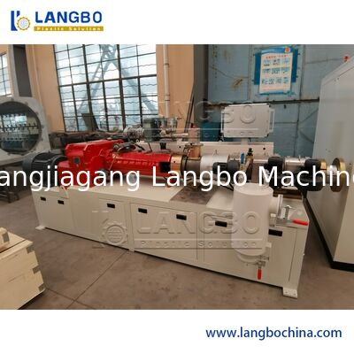 Panel de control opcional gemelo cónico de la pantalla táctil de los motores de CA del extrusor de tornillo de Wpc