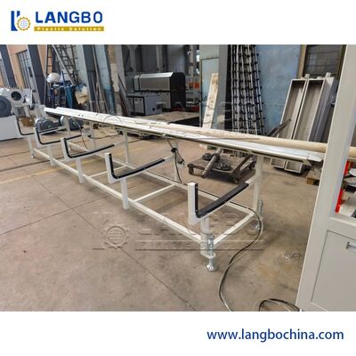 Línea de extrusión de tuberías de PVC | Producción de alta velocidad Tamaños de tubería personalizables
