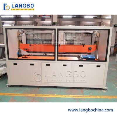 Línea tubo 63m m que corta máximo de la protuberancia del tubo del PVC de la presión de la velocidad ajustable del corte