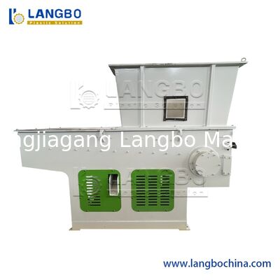 Residuos de plástico chatarra de metal contrachapado paleta de madera de plástico PP HDPE LDPE PVC trozos de residuos de tubería reciclado máquina trituradora de eje único