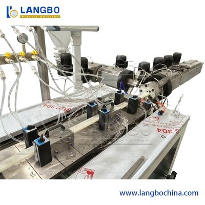 Máquina de fabricación de perfiles de etiquetas de precios de plástico de PVC/máquina de extrusión de perfiles de etiquetas de precios de PVC