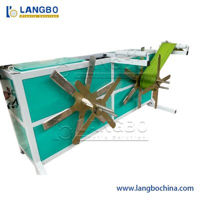 Automatización de alta calidad de plástico PVC máquina de producción de agua / marco de puerta WPC perfil de techo hueco línea de producción de extrusión fabricante en China