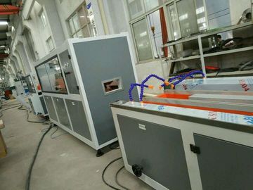 Fabricación gemela del enlace del cable eléctrico de la máquina de la protuberancia del perfil del Pvc del tornillo
