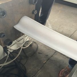 Extrusores de perfiles de ventanas de PVC de generación extendida