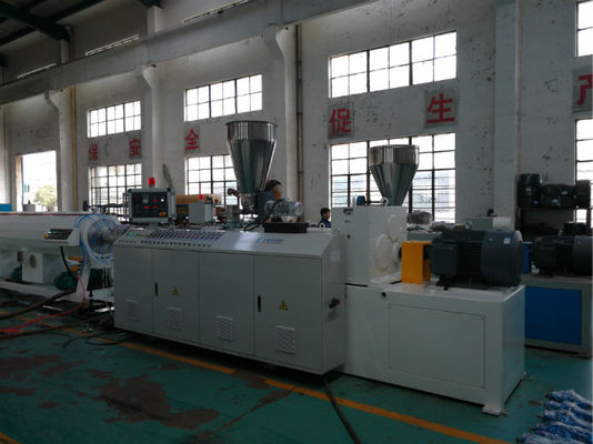 Máquina gemela cónica de la producción del tubo del Pvc del tornillo del motor de Siemens, tubo del PVC que hace la máquina