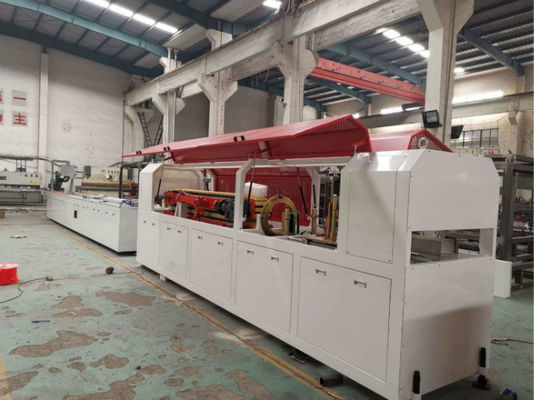 Línea extrusor de la protuberancia del tablero de la espuma del PVC del certificado del CE del panel para el producto del perfil