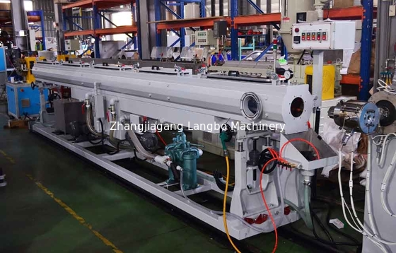 Línea de extrusión de tuberías HDPE de alta producción de 20-110 mm / línea de producción de tuberías de polietileno