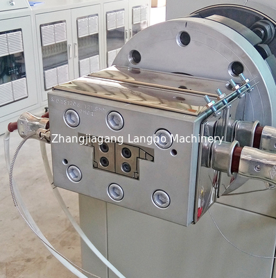 Sistema de producción de madera de la máquina de extrusión de bajo consumo energético para marcos de ventanas de PVC